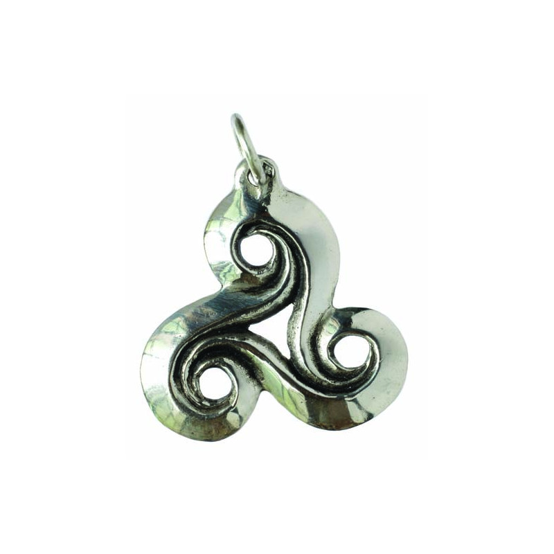 Pendentif Triskel Découpé