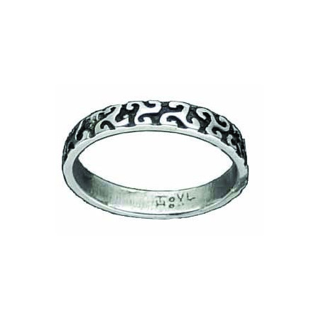 Narrow Triskelion Ring