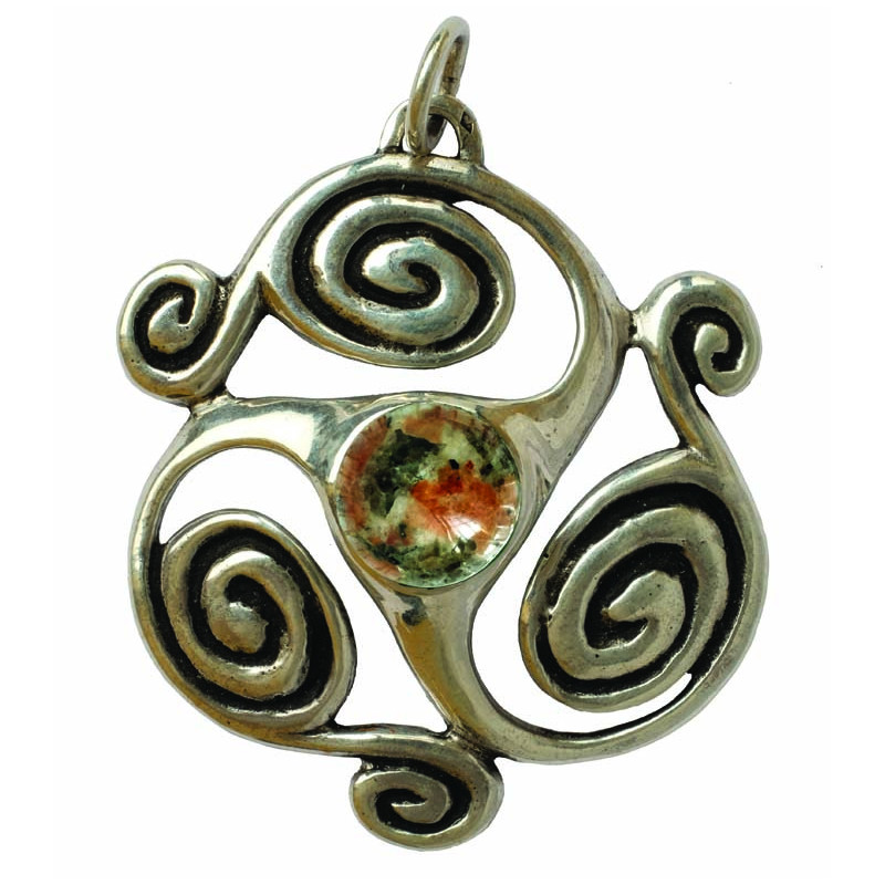 Pendentif Granit Rose Grand Triskel Ajouré