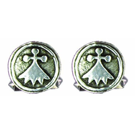 B. Ermine Cuff Round Medal