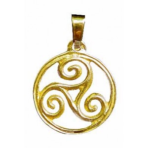 Circled triskel pendant