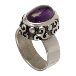 Oval Amethyst Triskel Ring (Open)