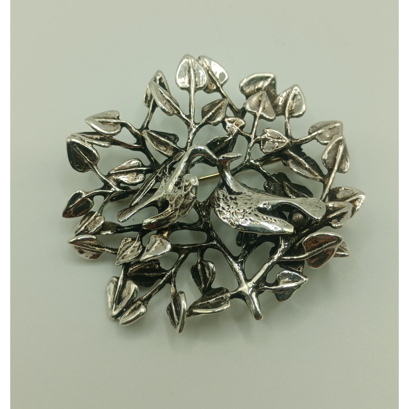 The Nest Brooch