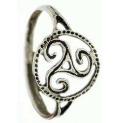 Triskel Ring