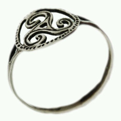 Bague Triskel Cerclé