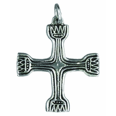 Cross Pattée with Crowns