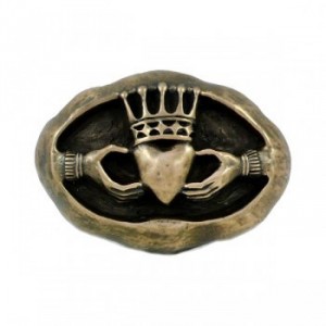 Claddagh ring emblem